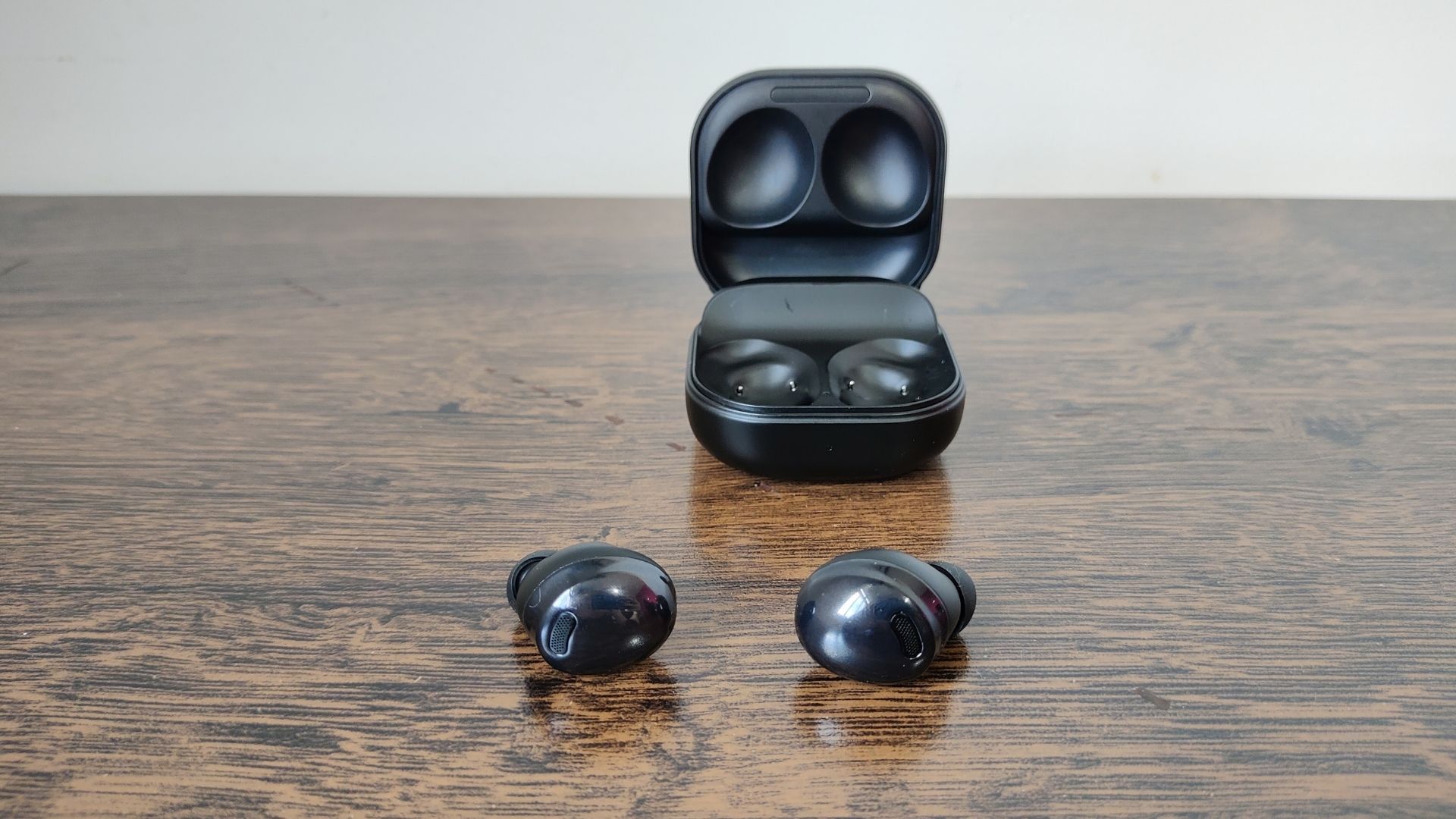 Galaxy Buds Pro utiliza inteligência artificial (Foto: Aline Batista/Zoom)