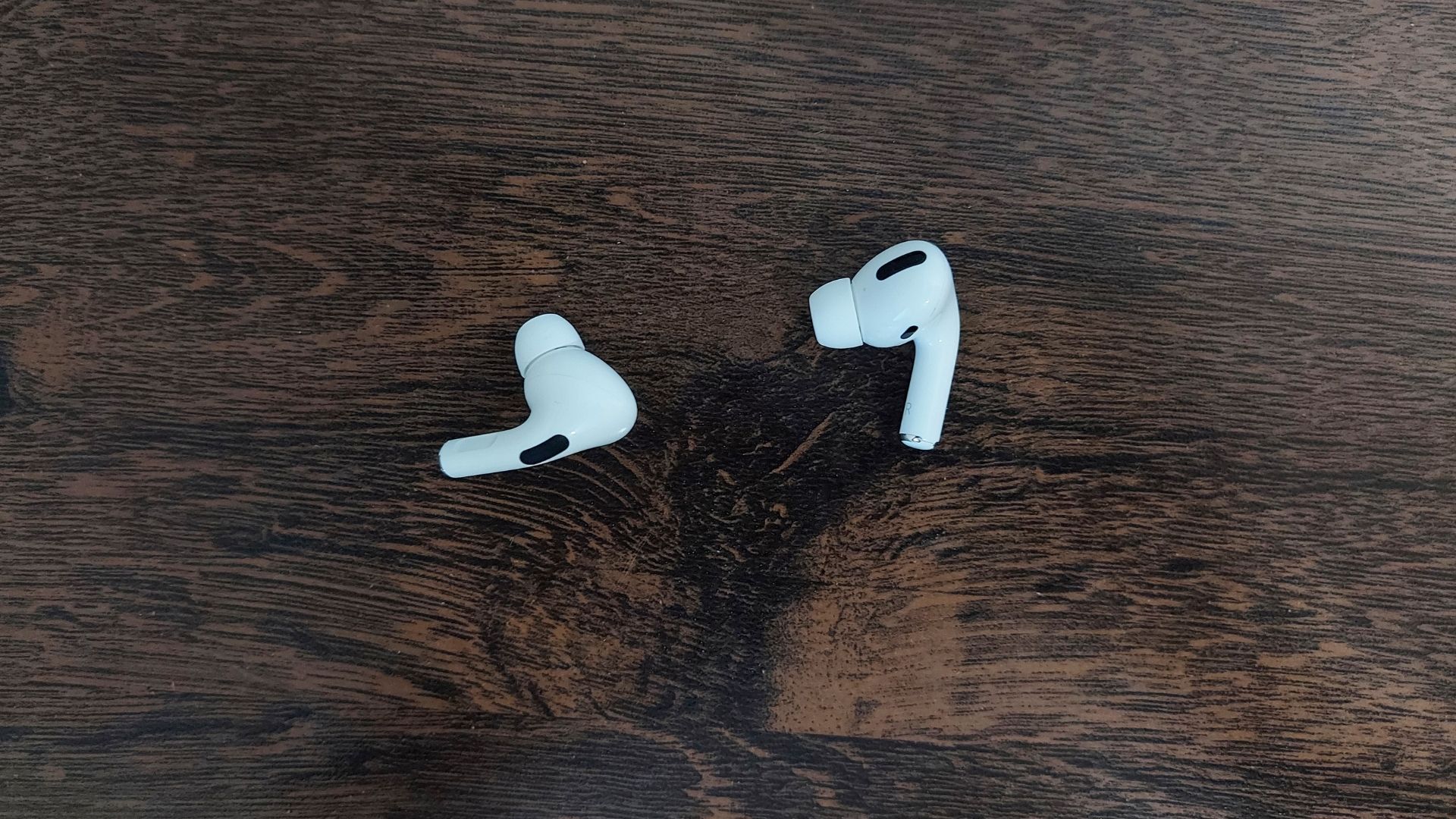 AirPods Pro vem com drivers exclusivos da Apple (Foto: Aline Batista/Zoom)