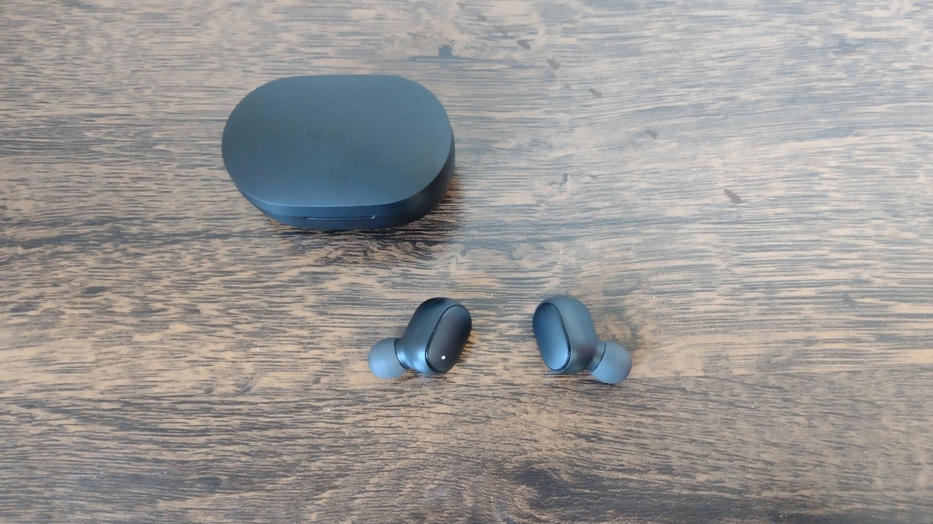 Redmi AirDots 2 é compatível com assistentes de voz (Foto: Aline Batista/Zoom)